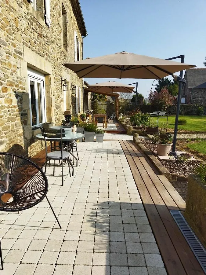 Bed & Breakfast La Menardiere L'Appart' Corseul