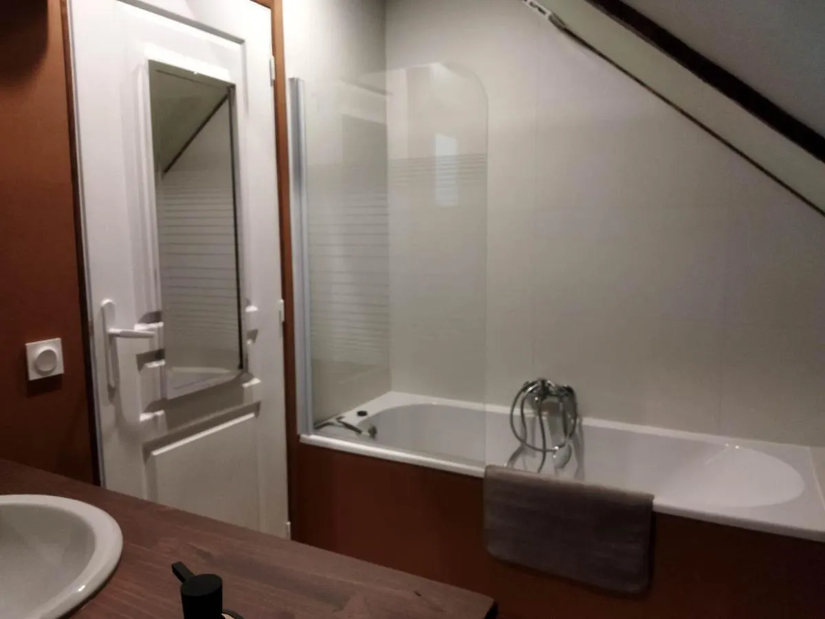 La Menardiere L'Appart' Corseul Bed & Breakfast